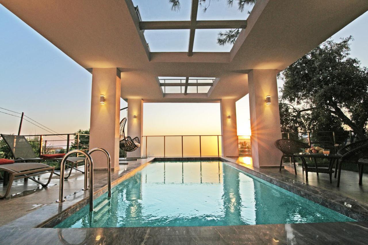 Villa With A Private Heated Pool, Jacuzzi, Overlooking Spectacular Views Of The Sea คาช ภายนอก รูปภาพ