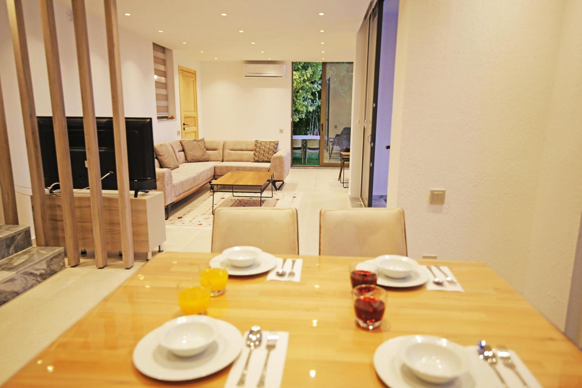 Villa With A Private Heated Pool, Jacuzzi, Overlooking Spectacular Views Of The Sea คาช ภายนอก รูปภาพ