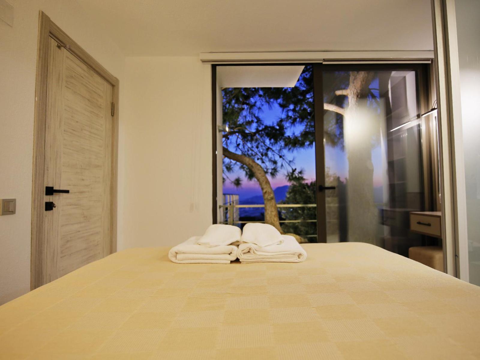 Villa With A Private Heated Pool, Jacuzzi, Overlooking Spectacular Views Of The Sea คาช ภายนอก รูปภาพ