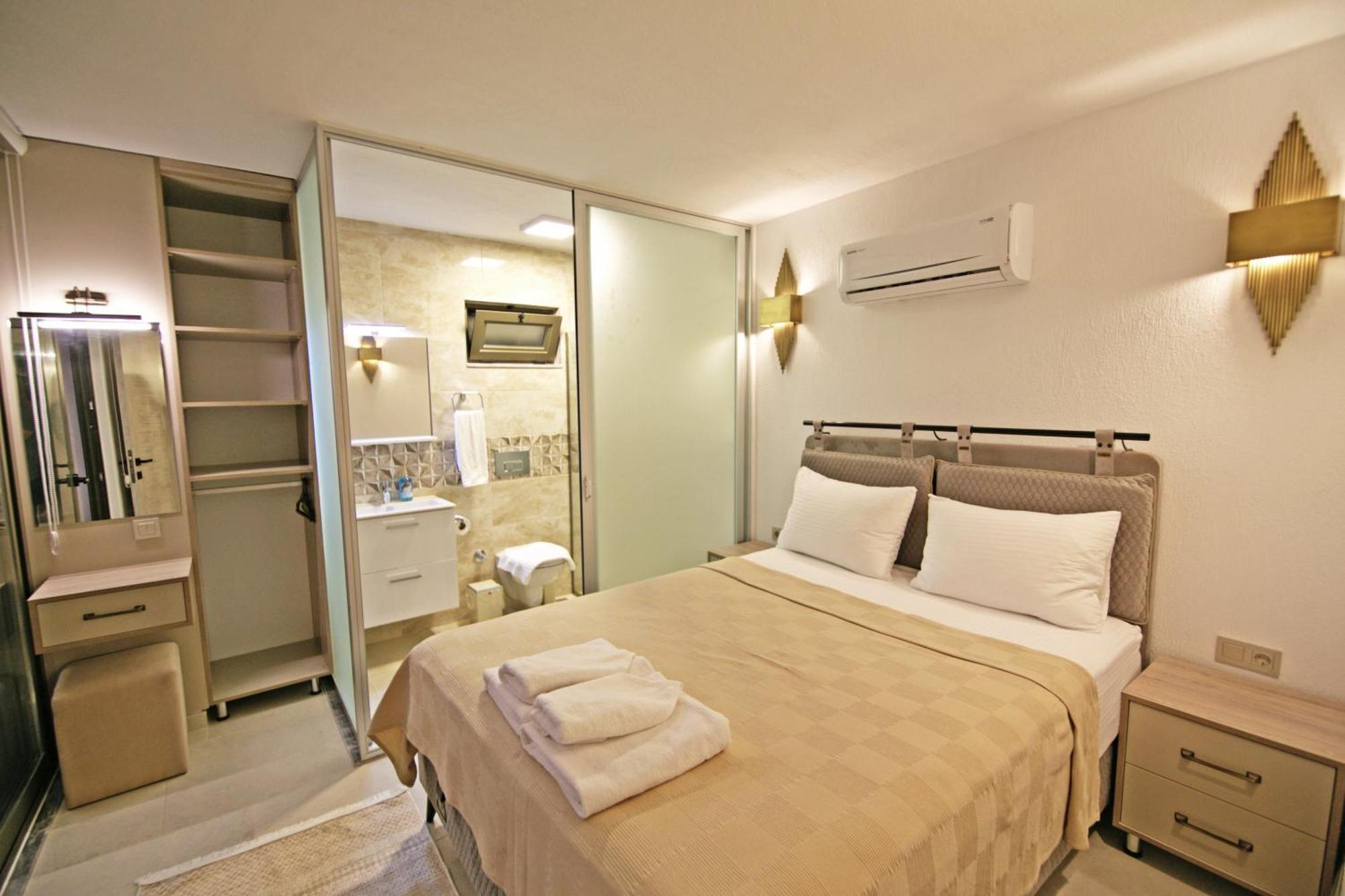 Villa With A Private Heated Pool, Jacuzzi, Overlooking Spectacular Views Of The Sea คาช ภายนอก รูปภาพ